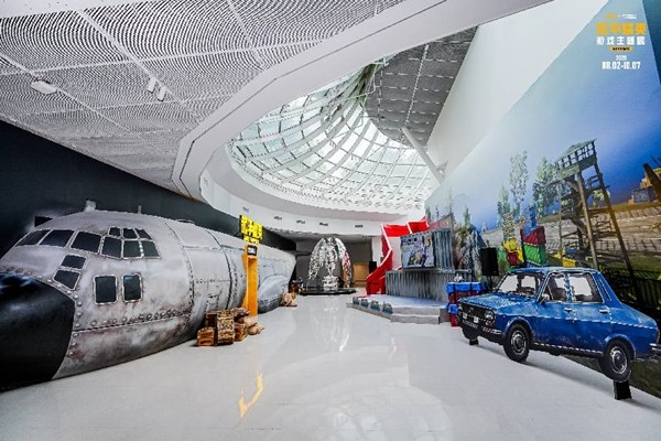 和平精英七周年线下展登陆上海北外滩，沉浸重现出生岛
